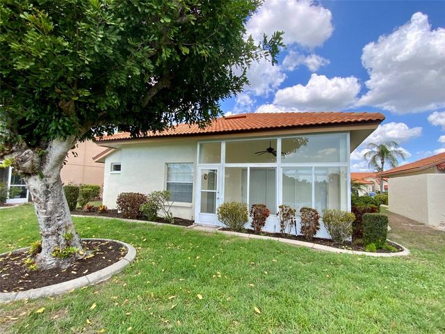 4310 MURFIELD DRIVE E, Bradenton, FL 34203