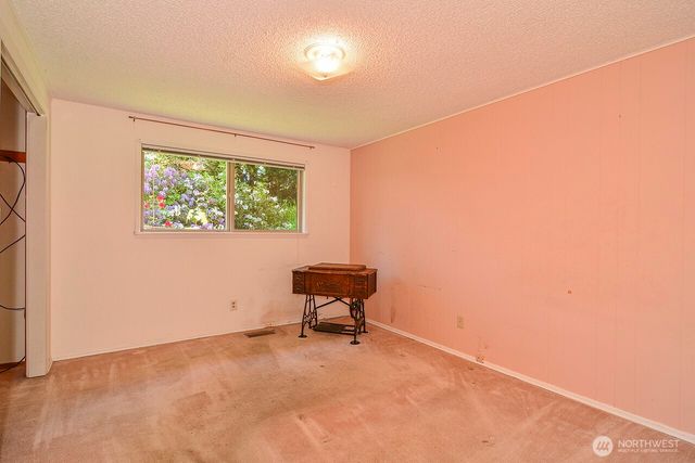 13709 39th Avenue NE, Seattle, WA 98125