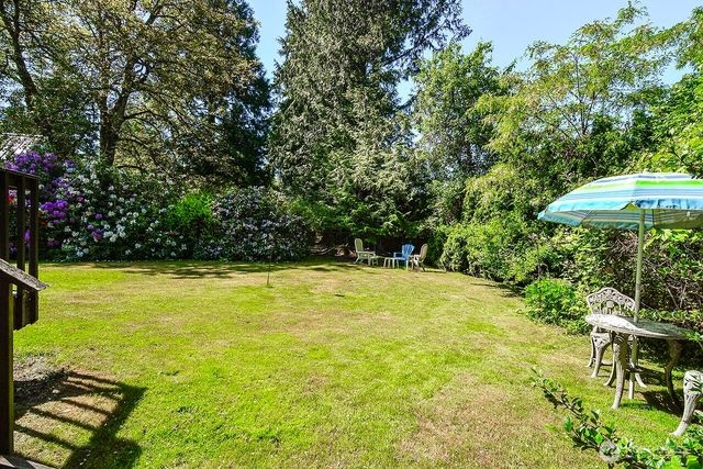 13709 39th Avenue NE, Seattle, WA 98125