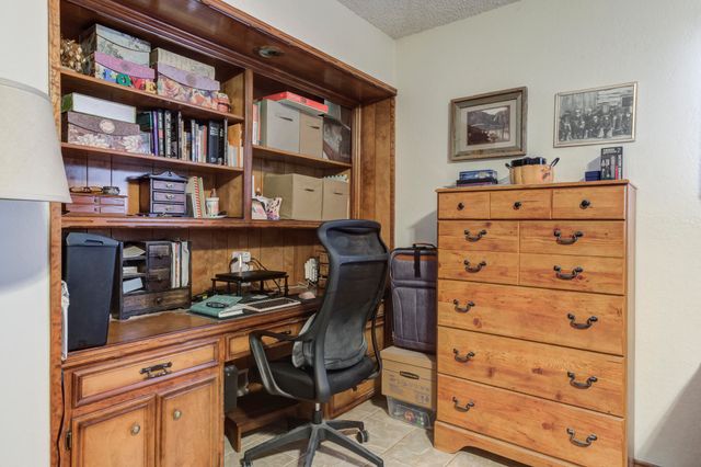 5726 75th Street, Lubbock, TX 79424