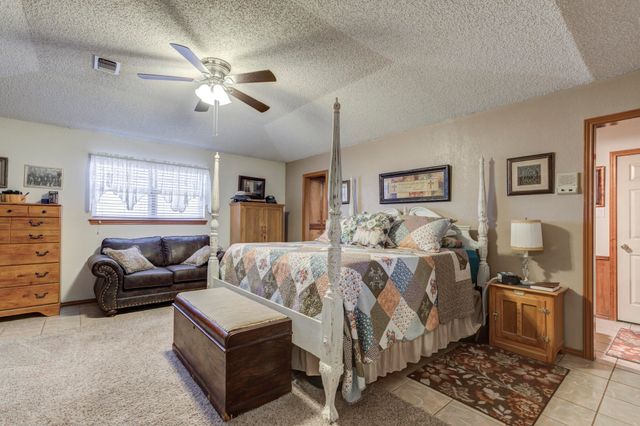 5726 75th Street, Lubbock, TX 79424