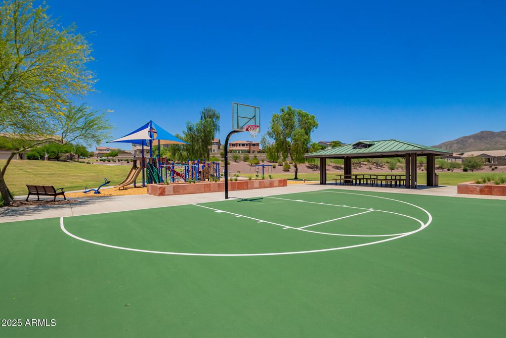 Image 51 of property listing at 3760 W LAPENNA Drive, Phoenix, AZ 85087