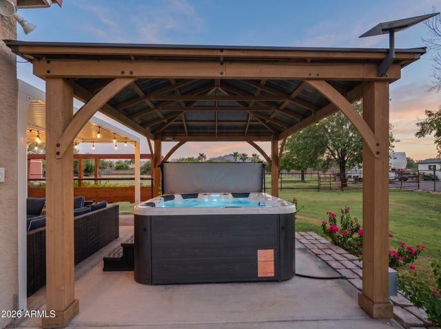 3785 E VIA DEL RANCHO Road, Gilbert, AZ 85298