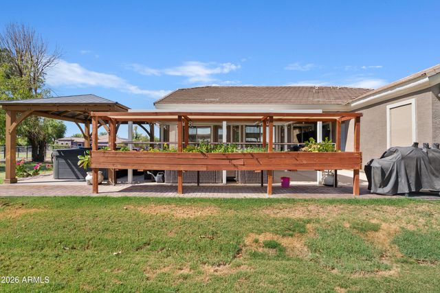 3785 E VIA DEL RANCHO Road, Gilbert, AZ 85298