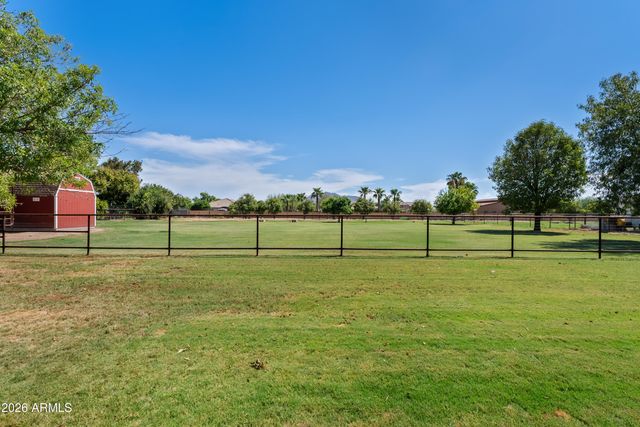 3785 E VIA DEL RANCHO Road, Gilbert, AZ 85298