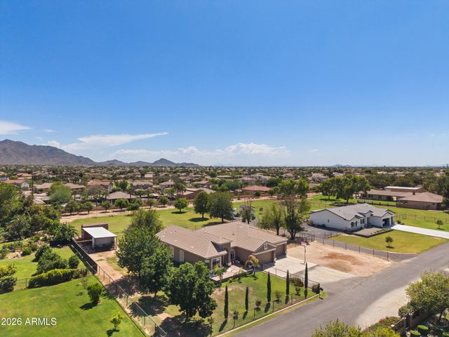 3785 E VIA DEL RANCHO Road, Gilbert, AZ 85298