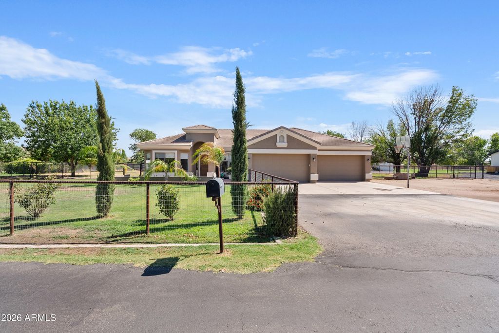 3785 E VIA DEL RANCHO Road, Gilbert, AZ 85298 — photo 4