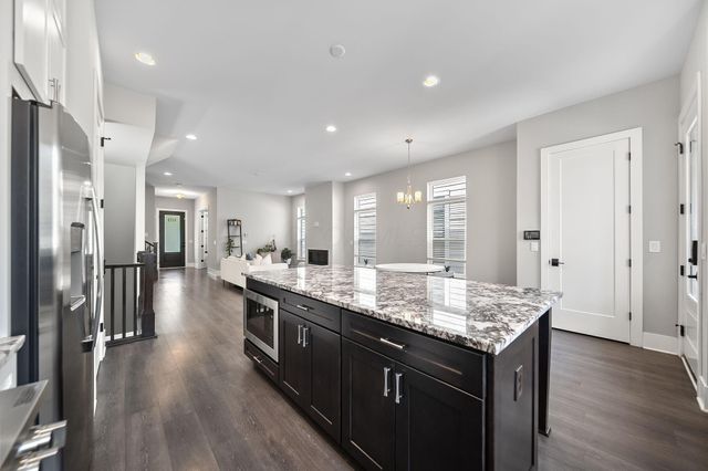 1173 Perry Street, 20P, Columbus, OH 43201