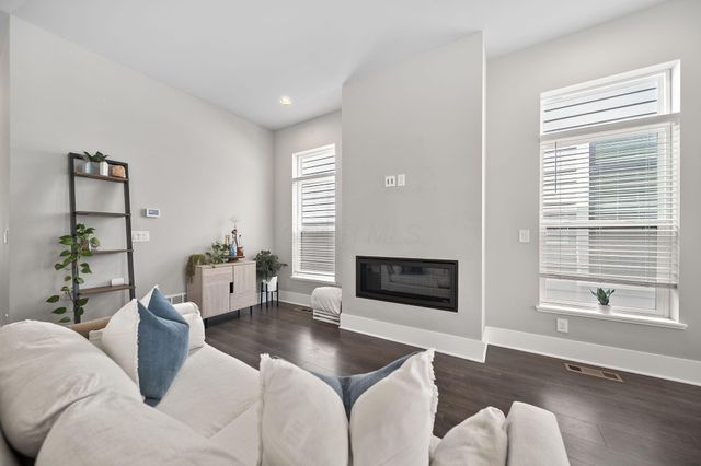 1173 Perry Street, 20P, Columbus, OH 43201