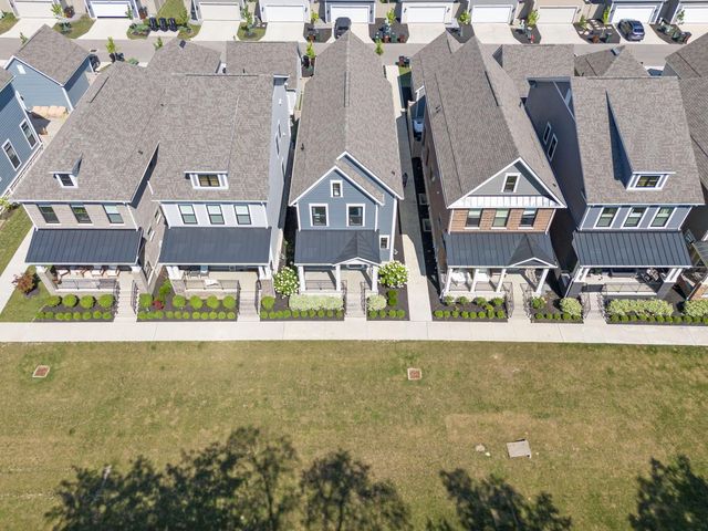 1173 Perry Street, 20P, Columbus, OH 43201