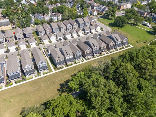 1173 Perry Street, 20P, Columbus, OH 43201