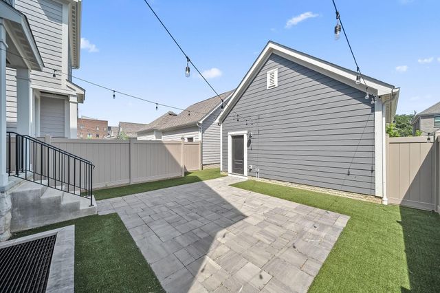 1173 Perry Street, 20P, Columbus, OH 43201