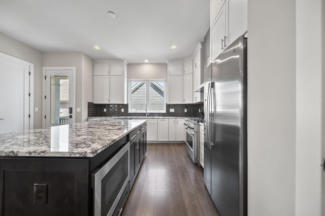 1173 Perry Street, 20P, Columbus, OH 43201