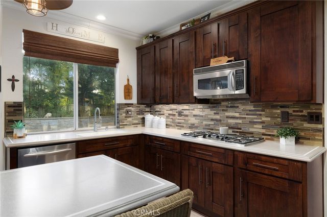 2384 Canyon Crest, La Verne, CA 91750