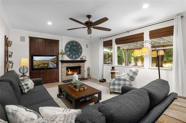 2384 Canyon Crest, La Verne, CA 91750