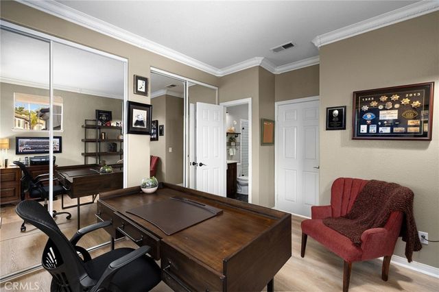 2384 Canyon Crest, La Verne, CA 91750