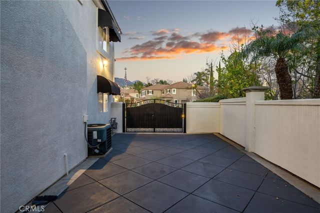2384 Canyon Crest, La Verne, CA 91750
