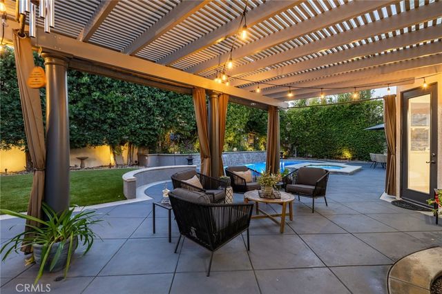 2384 Canyon Crest, La Verne, CA 91750