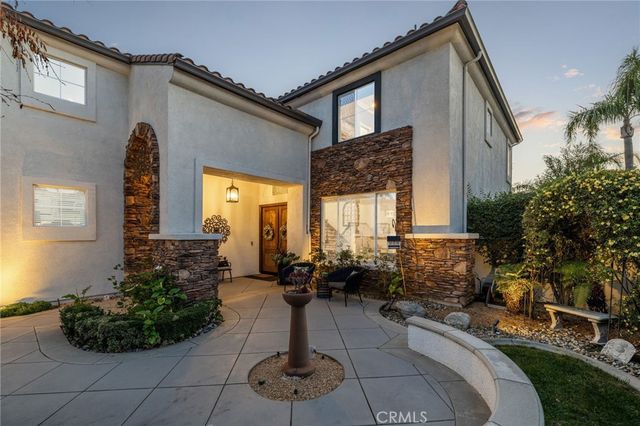 2384 Canyon Crest, La Verne, CA 91750