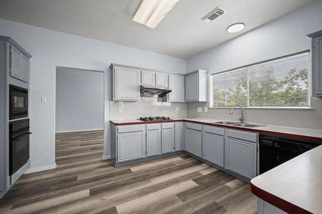 9366 Corner Oaks Lane, Houston, TX 77036