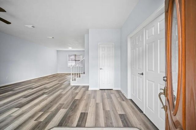 9366 Corner Oaks Lane, Houston, TX 77036