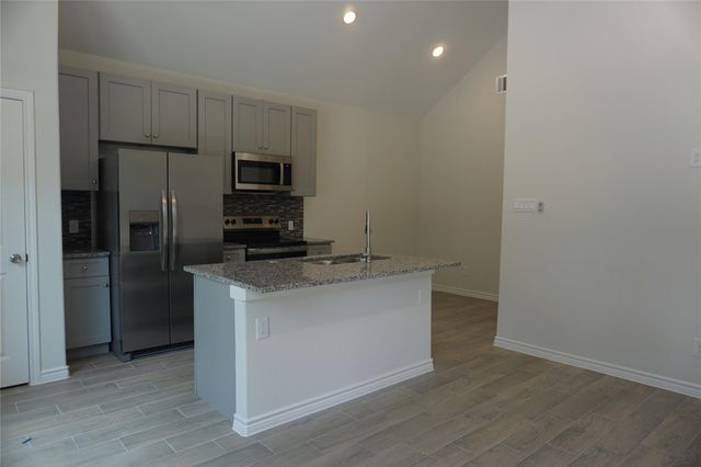 9826 Arbor Oaks, Willis, TX 77318