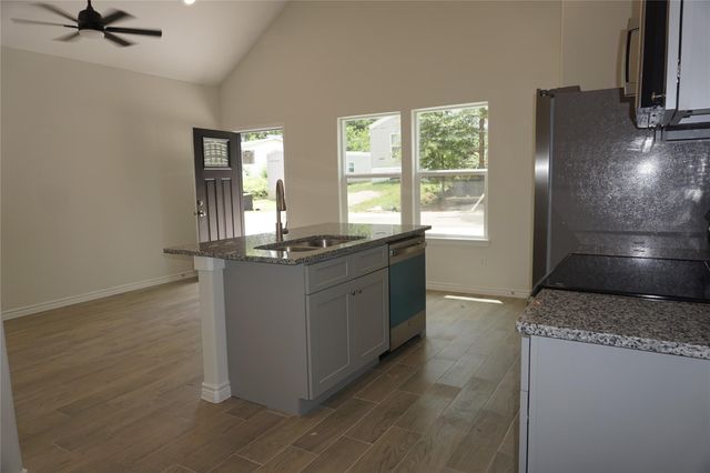 9826 Arbor Oaks, Willis, TX 77318