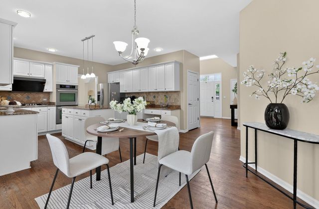 2908 Sibling Court, Naperville, IL 60564