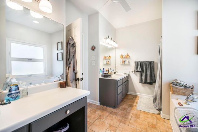 128 Springwood Court, Macon, GA 31210