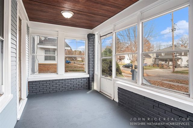 1941 Willard Avenue, Grand Rapids, MI 49507