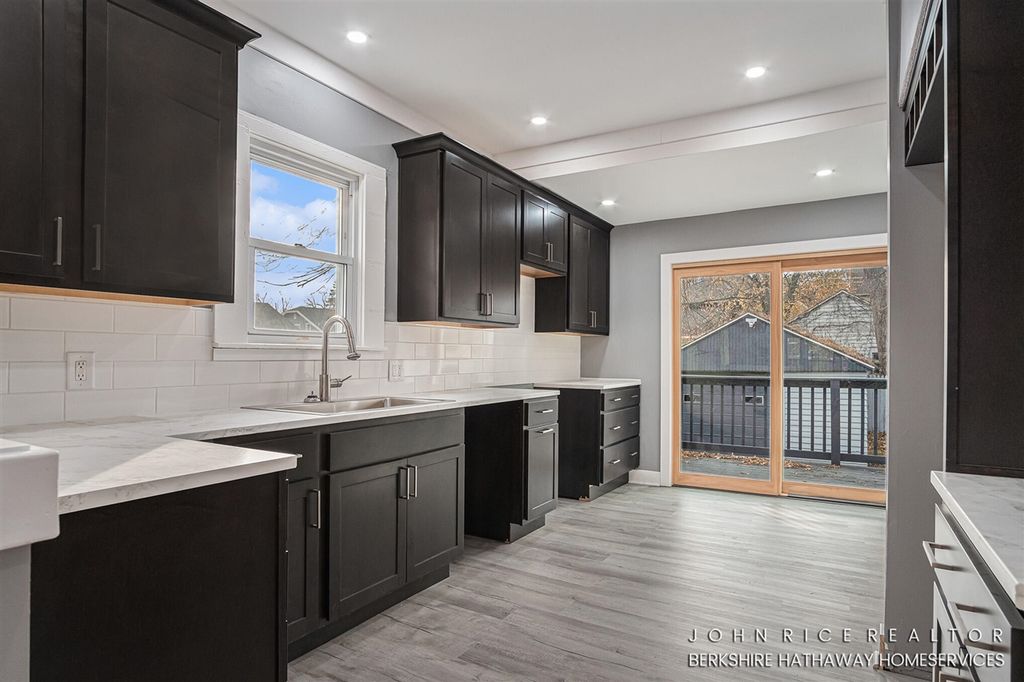 1941 Willard Avenue, Grand Rapids, MI 49507