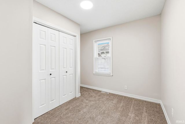 1002 E Broadway Street, Mishawaka, IN 46545