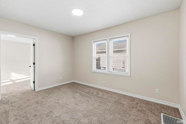 1002 E Broadway Street, Mishawaka, IN 46545