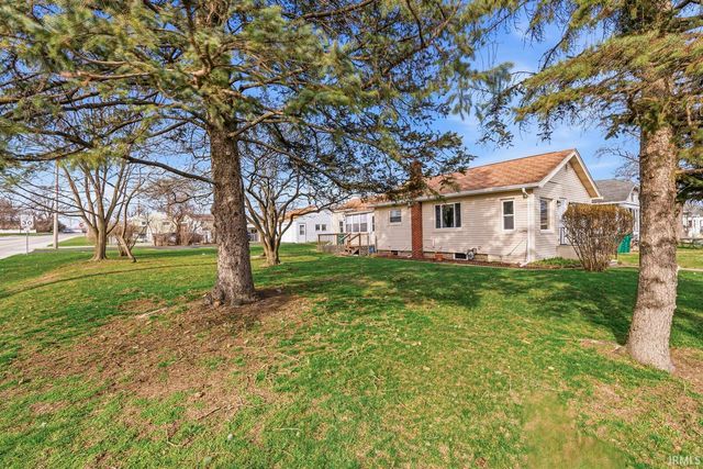 1002 E Broadway Street, Mishawaka, IN 46545