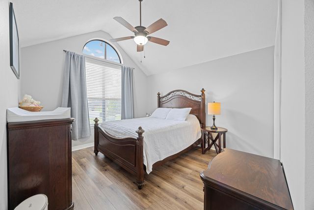 1906 W Mistral Lane, Fort Walton Beach, FL 32547