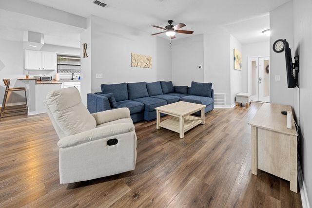 1906 W Mistral Lane, Fort Walton Beach, FL 32547