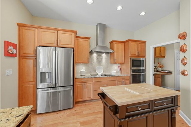 305 Marsh Point Cir, St Augustine, FL 32080