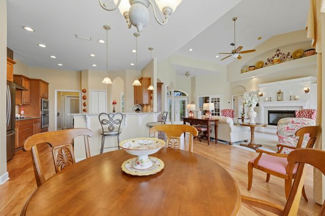 305 Marsh Point Cir, St Augustine, FL 32080