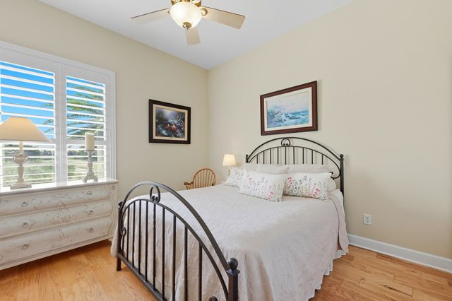 305 Marsh Point Cir, St Augustine, FL 32080