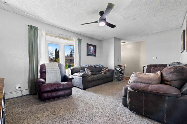 200 Mitchell Avenue SW, Mitchellville, IA 50169