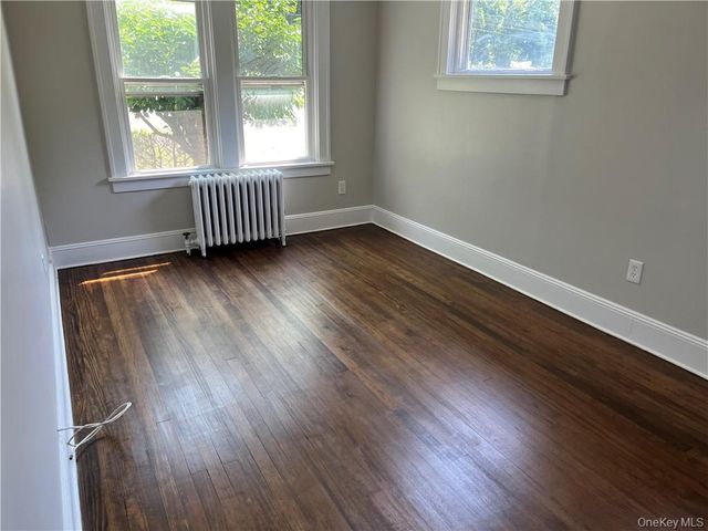 598 Rte 303, Blauvelt, NY 10913