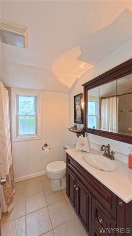 251 Ridgewood Drive, Amherst, NY 14226