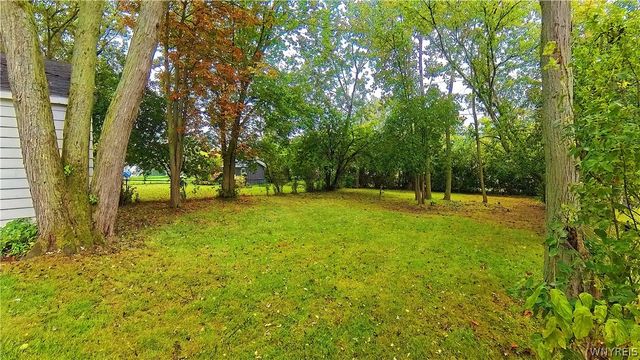 251 Ridgewood Drive, Amherst, NY 14226