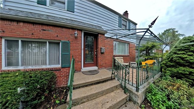 251 Ridgewood Drive, Amherst, NY 14226