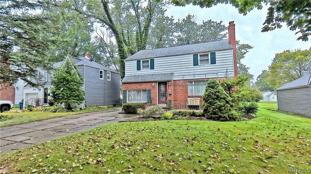 251 Ridgewood Drive, Amherst, NY 14226