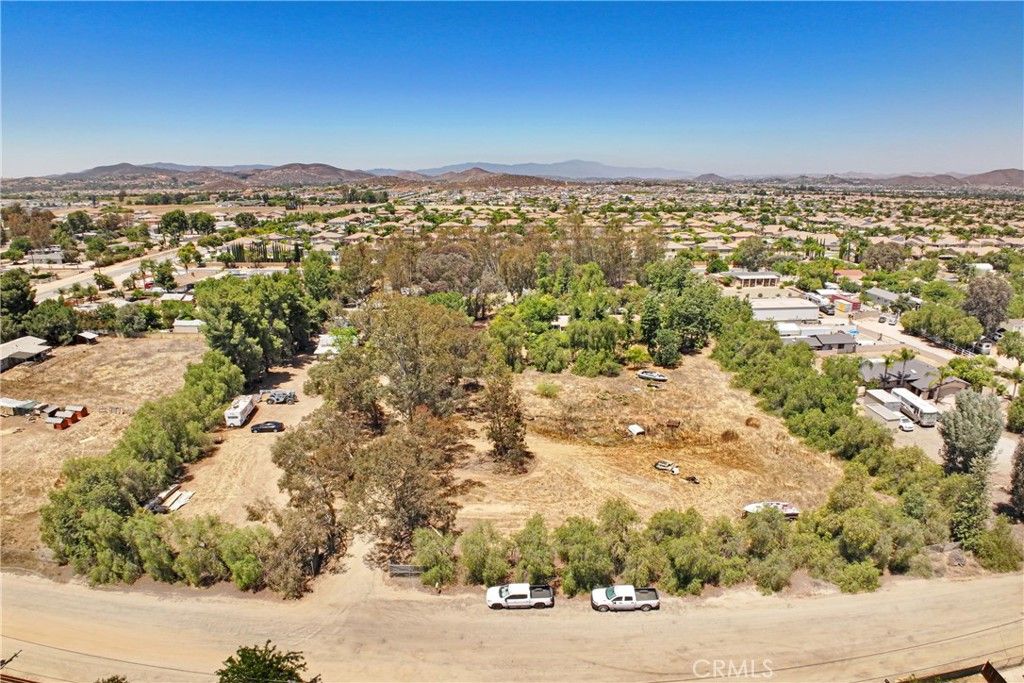 30925 Old Windmill Road, Menifee, CA 92584