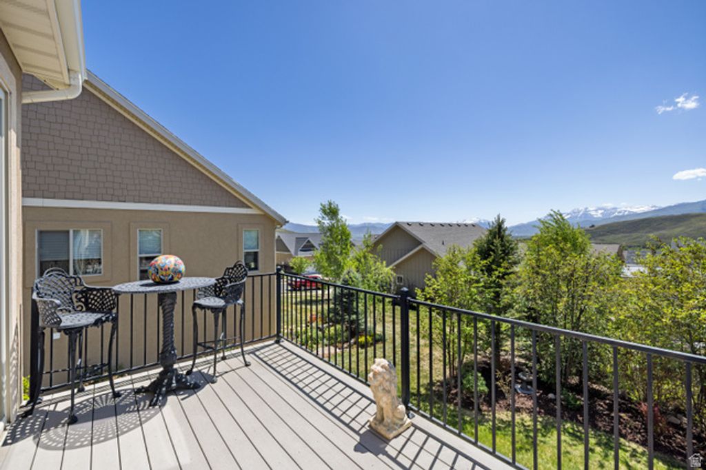 Image 14 of property listing at 515 W HERITAGE WAY #58, Heber City, UT 84032