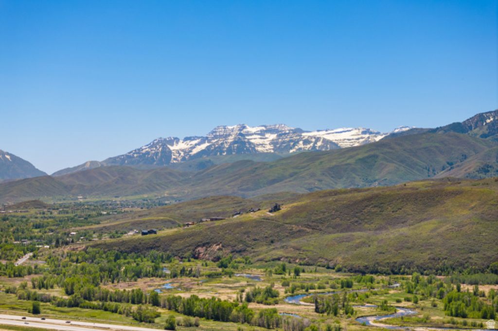 Image 32 of property listing at 515 W HERITAGE WAY #58, Heber City, UT 84032
