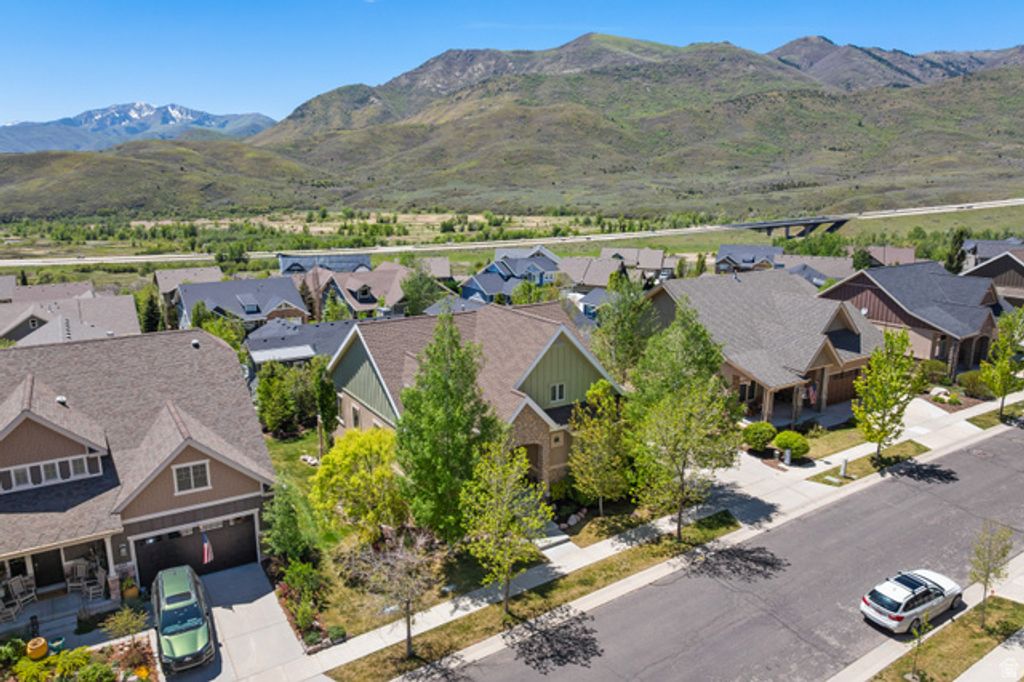Image 33 of property listing at 515 W HERITAGE WAY #58, Heber City, UT 84032