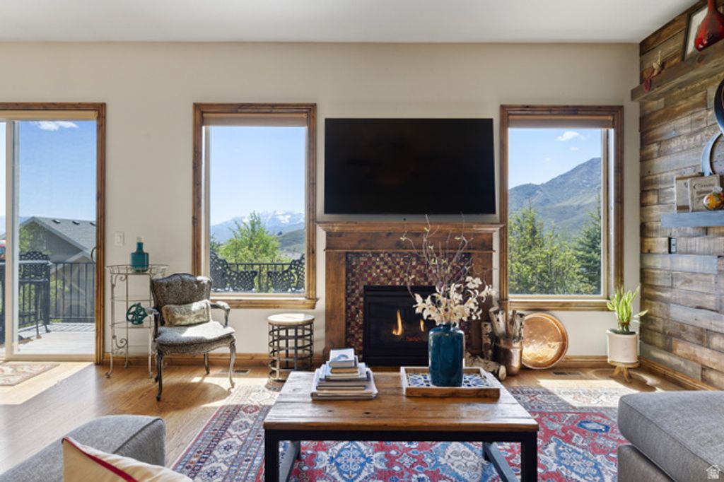 Image 5 of property listing at 515 W HERITAGE WAY #58, Heber City, UT 84032